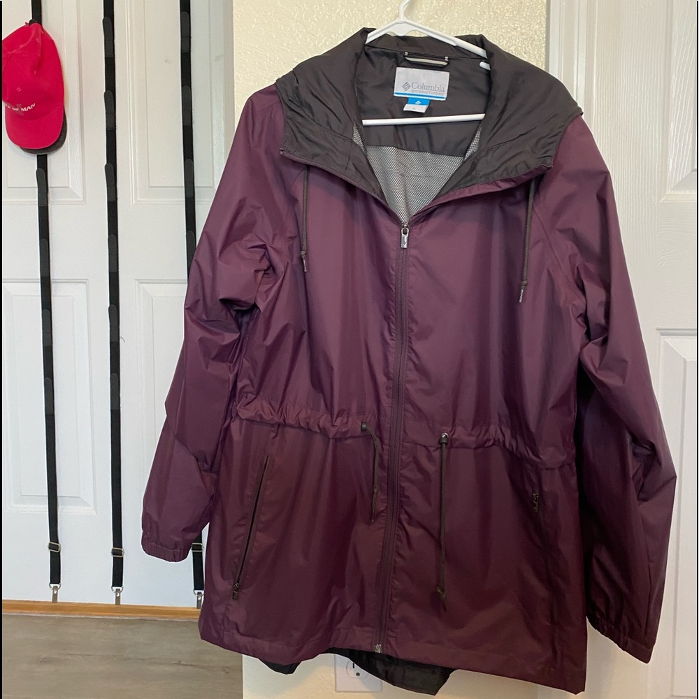 Columbia Rain Jacket, Hooded, Size XL